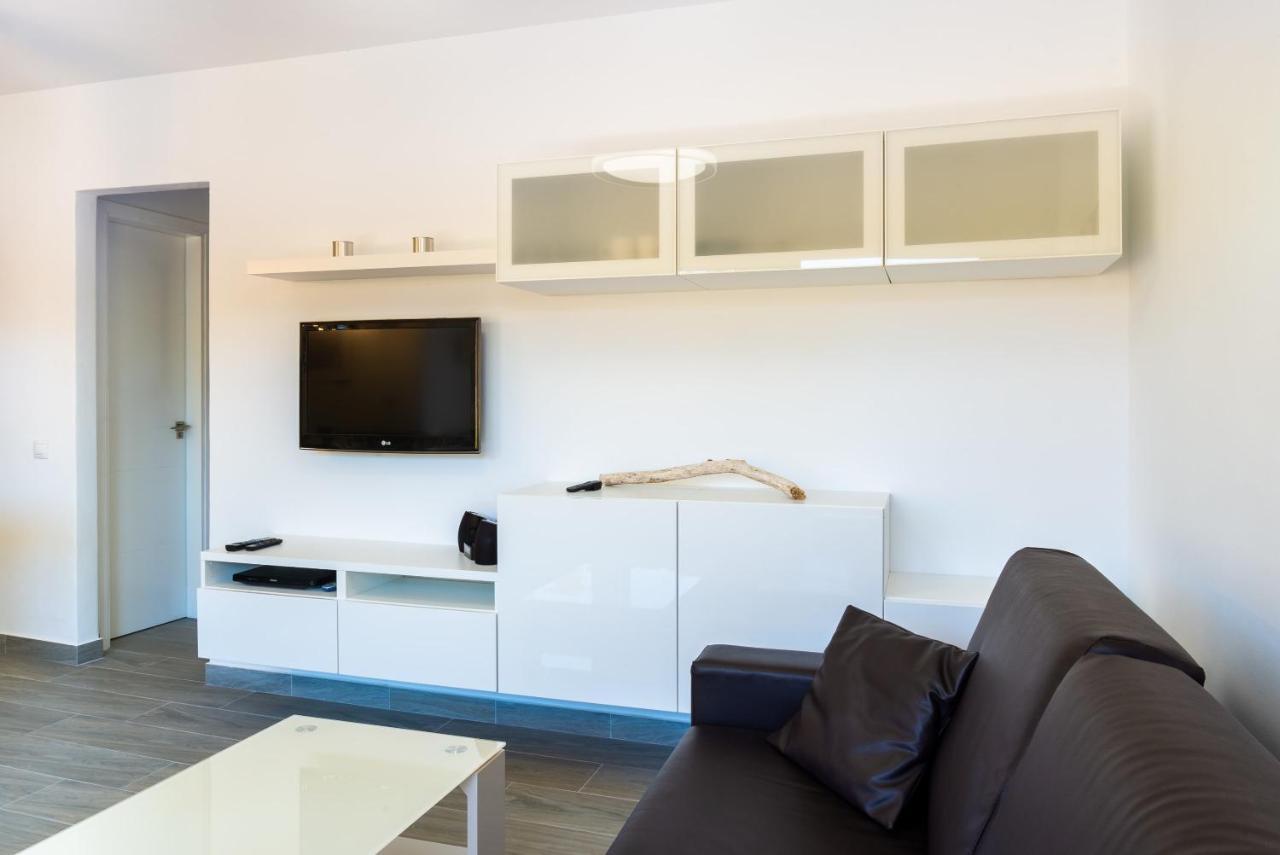 Casa Lucien - Newly Refurbished Apartment With Swimming Pool - Ideal For Couples Corralejo Buitenkant foto